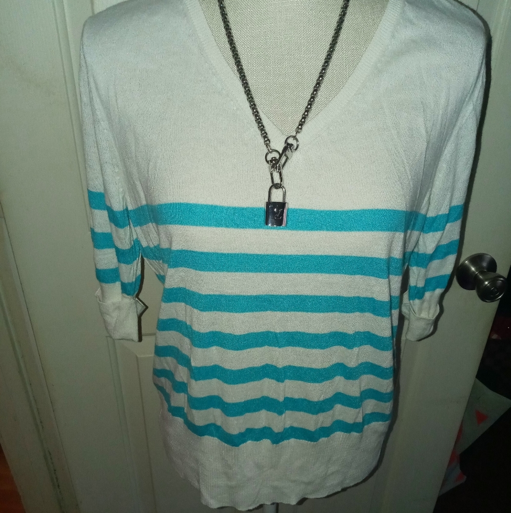 Woman's Top PRICE FIRM